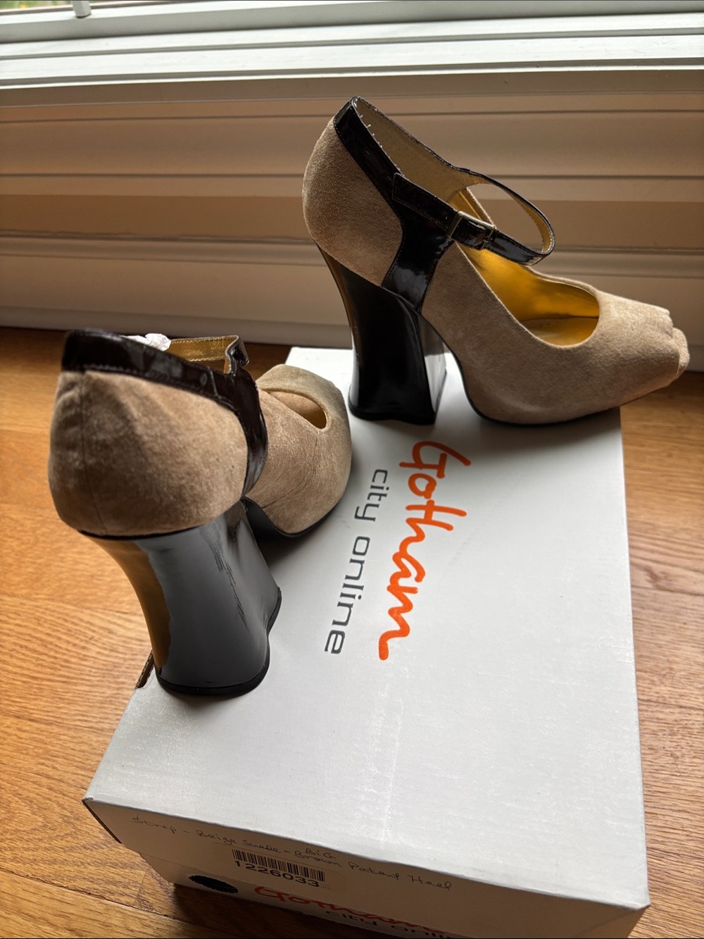 INC International Concepts Taupe Suede Mary Jane Pumps with Black Patent Heel